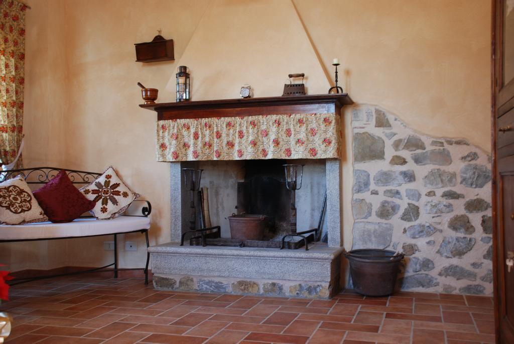 Agriturismo D' Epoca La Marianella Catabbio ภายนอก รูปภาพ